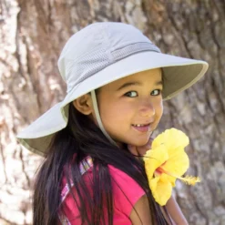 Sunday Afternoon Kids Play Hat - Blossom -Trail Camp Shop 2 94 950a16ad 1e55 4592 b0c6 c8f25f07f161