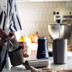 Snow Peak Stainless Vacuum Bottle Tsuzumi 350 Black -Trail Camp Shop 4 1ec3c7ae 23e7 444b adc9 3e74e7ddf0de