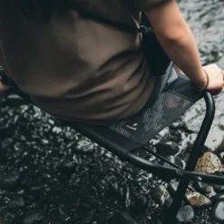 Snow Peak Mesh Folding Bench -Trail Camp Shop 6 940f2bbd cd77 4b8e bcb7 b281a70ee72a