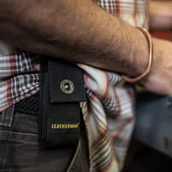 Leatherman Nylon Sheath With Pockets -Trail Camp Shop LM934932 8 600x600 53d89cfc cba2 4016 8e84 ac46e4a21939