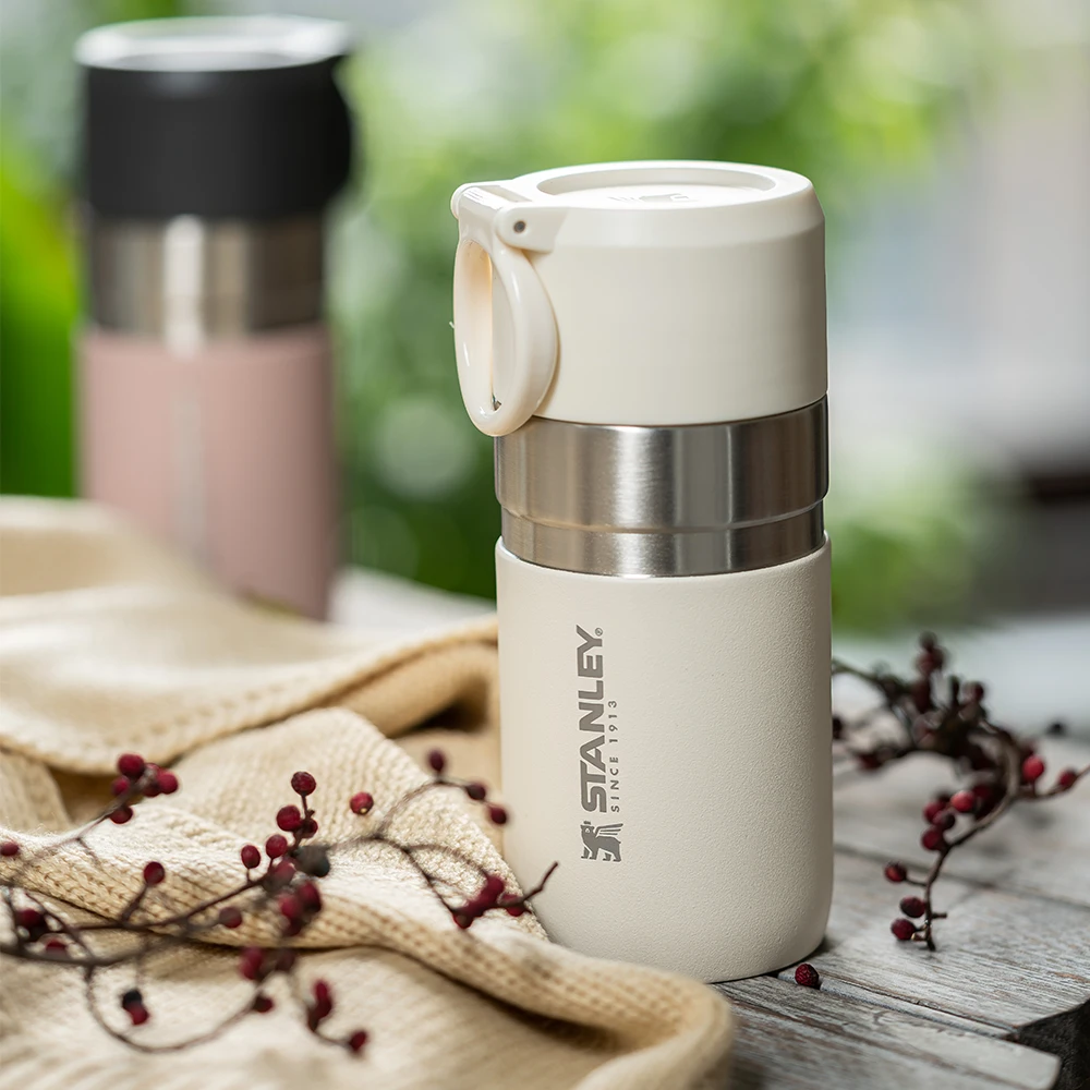 Stanley Go Slim Vacuum Bottle 9.5oz - Cream 3 Stanley Go Slim Vacuum Bottle 9.5oz - Cream - Image 3