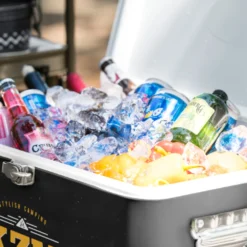 KZM Ice Cooler Box -Trail Camp Shop Untitled 1000x1000px 9 3f50b824 edb6 44c5 8d88 96a978d346f6